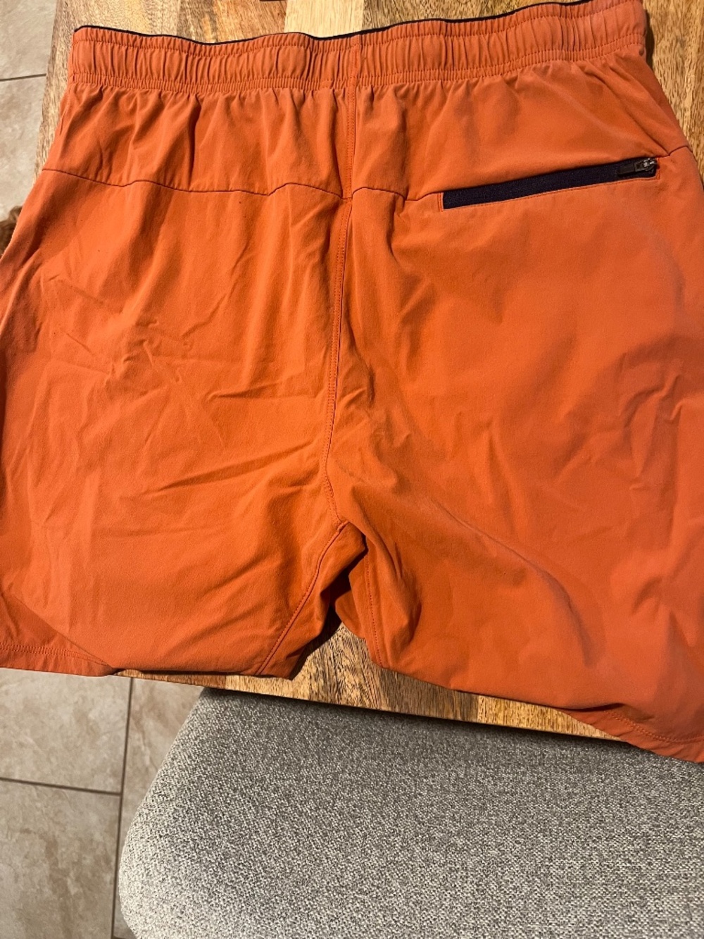 Cotopaxi Athletic Shorts Mens Size Medium Orange - Picture 3 of 5